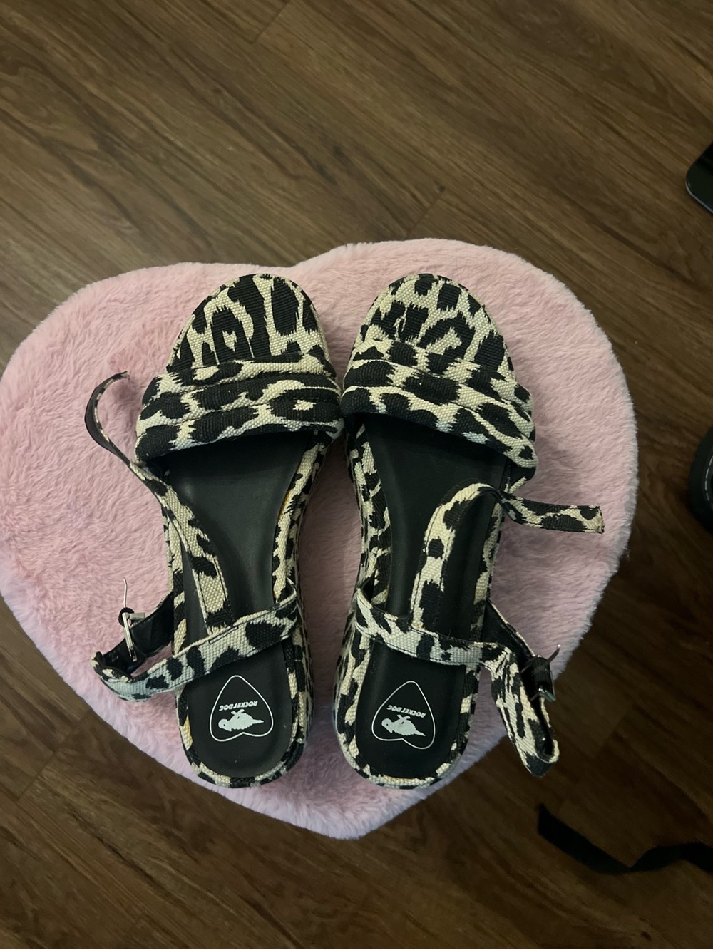 Rocket Dog Leopard-Print Ankle Strap Sandals - Black & Cream